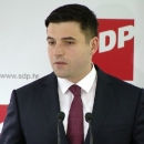Davor Bernardić ( SDP ) sutra u Donjem Lapcu 