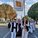 Gačani uživaju na Vinkovačkim jesenima