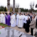 Križić molio na grobu službenice božje Ž. Ivasić