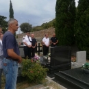 Gradske delegacije polaganjem vijenaca i paljenjem svijeća odale počast hrvatskim braniteljima