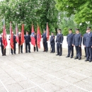 Svečani mimohod vatrogasaca, polaganje vijenaca i paljenje svijeća 