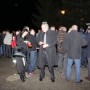 HDZ-ovci zapalili svijeće na grobu Dražena Bobinca 