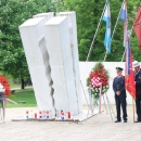 Svečani mimohod vatrogasaca, polaganje vijenaca i paljenje svijeća 