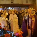 Gradonačelnik Kostelac upalio prvu adventsku svijeću u Otočcu 