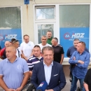 Milinovića dočekala zatvorena vrata GO HDZ-a u Otočcu 