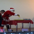 Predstava "Dan u laboratoriju Djeda Mraza" u Brinju 