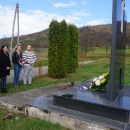 U Brinju polaganje vijenaca u prigodi blagdana Svih svetih i Dušnog dana 