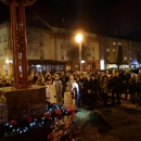 Gradonačelnik Kostelac upalio prvu adventsku svijeću u Otočcu 