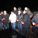 HDZ-ovci zapalili svijeće na grobu Dražena Bobinca 