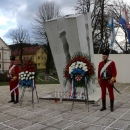 U povodu Dana Grada Otočca položeni vijenci i zapaljene svijeće 