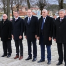 U povodu Dana Grada Otočca položeni vijenci i zapaljene svijeće 