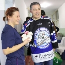 Hokejaši Medveščaka Zagreb darivali DV "Ciciban" i stacionar DZ Otočac 