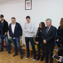 Hokejaši Medveščaka Zagreb darivali DV "Ciciban" i stacionar DZ Otočac 