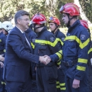 Predsjednik Vlade Andrej Plenković na svečanoj sjednici Skupštine Hrvatske vatrogasne zajednice u Otočcu 