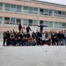Otočki maturanti vesele se snijegu 