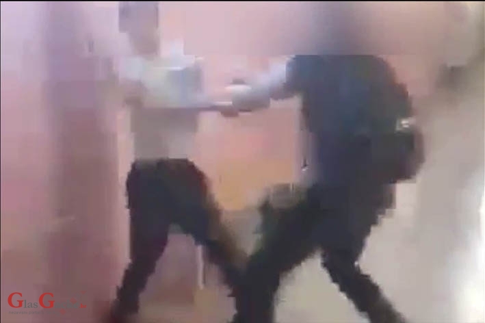 Malo boksa, malo prometne, malo streljiva ...