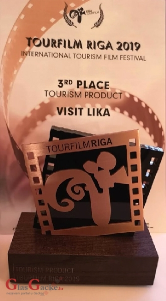 A nagrade se samo slažu