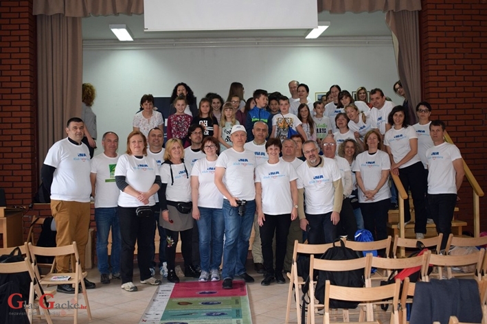 Tko tebe računalom, ti njega igrokazom