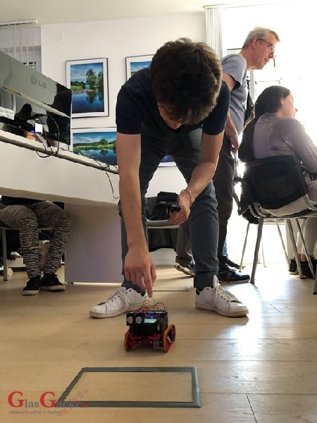 U Otočcu održan Erasmus+ projekt “Robotik Know-How”