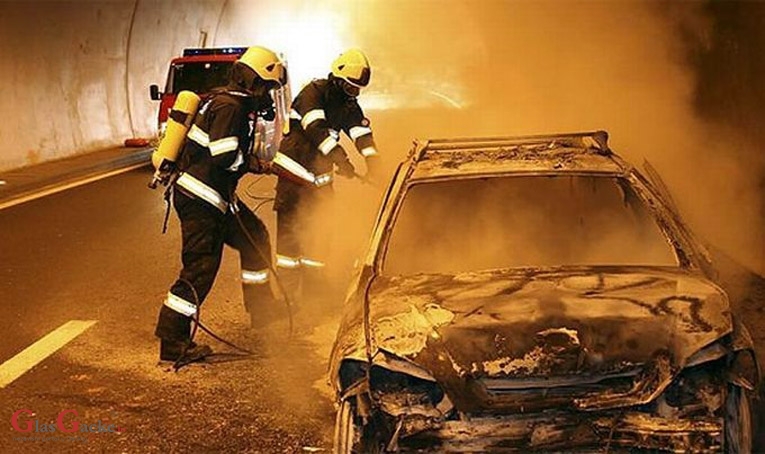 Požar automobila u tunelu Sv. Rok