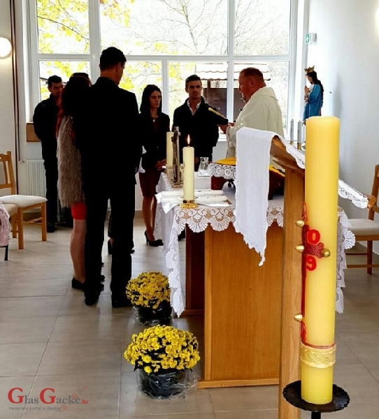 Na Svisveti u Srbu kršteno dvoje djece