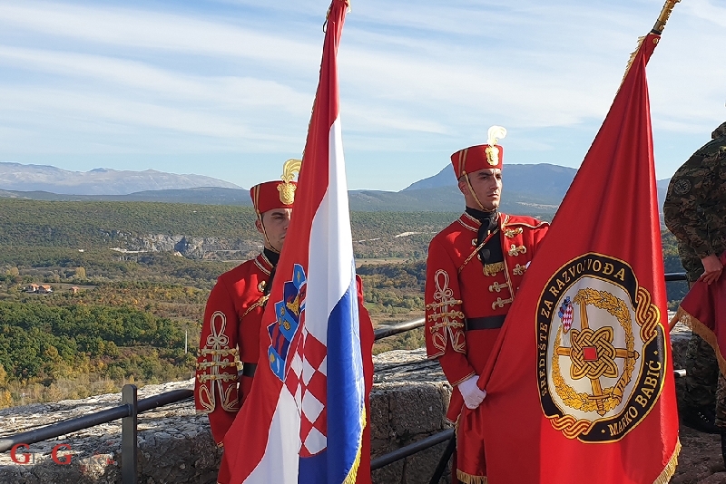 Završena šestotjedna obuka novih vođa Hrvatske vojske
