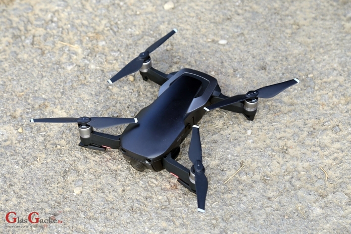 Ukralo i dron Ukralo i dron