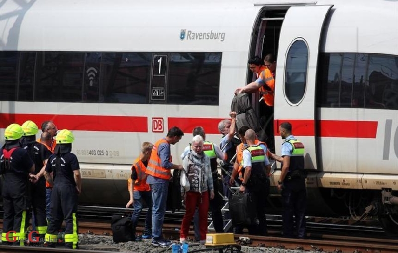 Dva migranta u Njemačkoj u devet dana tri osobe gurnuli pod vlak
