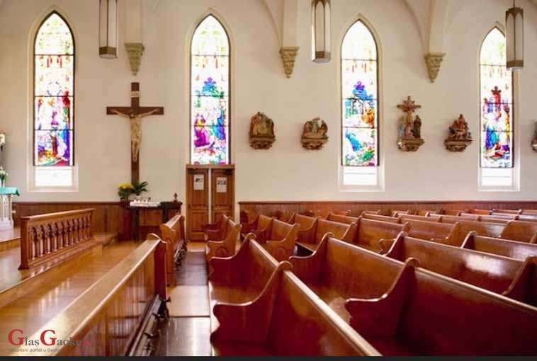 Stožer i biskupi dogovaraju: Već ove nedjelje mogli bi na misu