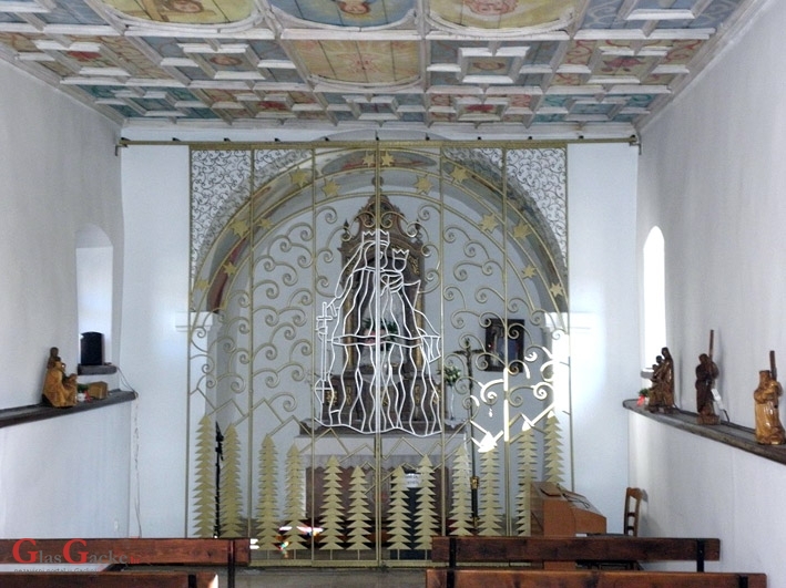 Križić na misi Gospi Krasnarskoj
