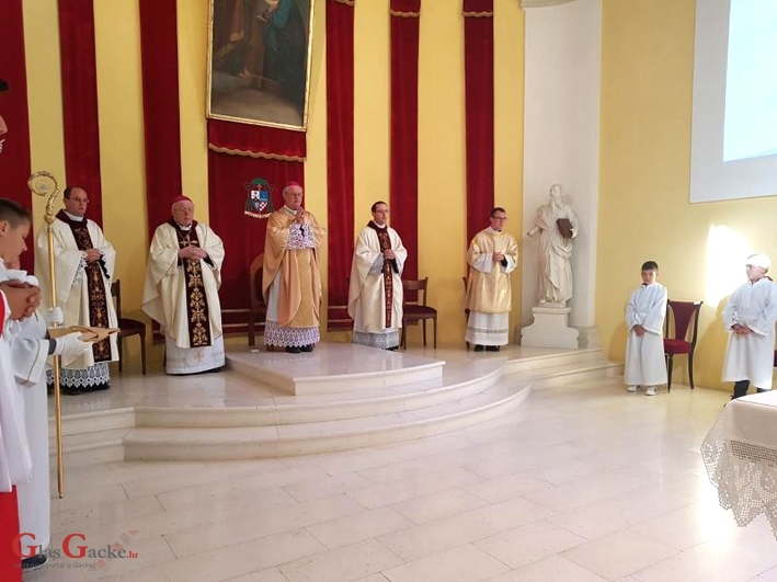 Proslavljena 20. obljetnica Gospićko-senjske biskupije 