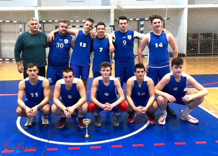 Na županijskom natjecanju mladi Gačani prvi