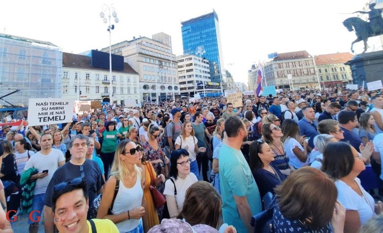 Tisuće ljudi na antikorona prosvjedu – DOSTA JE!