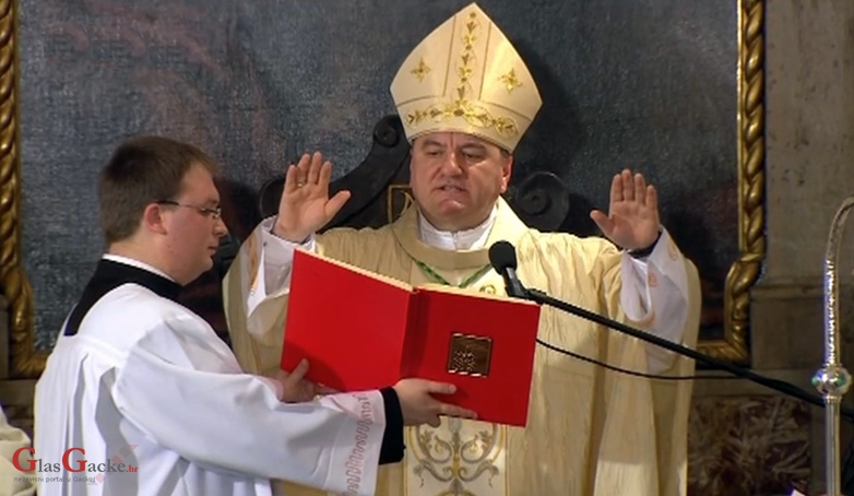 Papa Franjo imenovao nove biskupe u Splitu i Mostaru! Papa Franjo imenovao nove biskupe u Splitu i Mostaru!