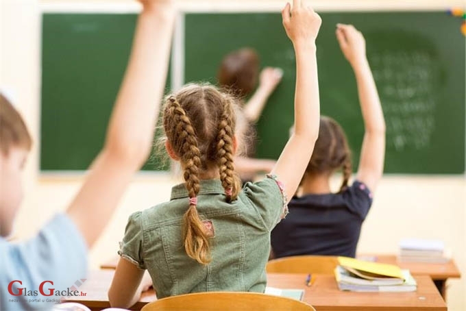 Natječaj Zaklade hrvatskih branitelja iz Domovinskog rata i članova njihovih obitelji za ostvarivanje potpore za obrazovanje - 2020./2021. - srednja š