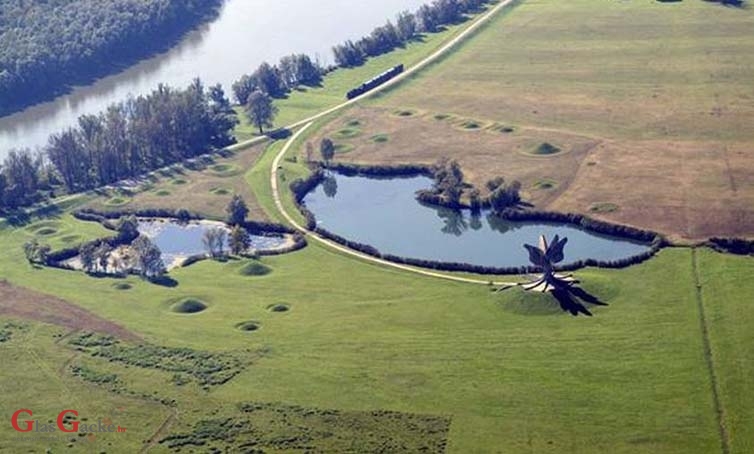 Ljubić: Ko koga i danas ‘kolje’ u Jasenovcu?