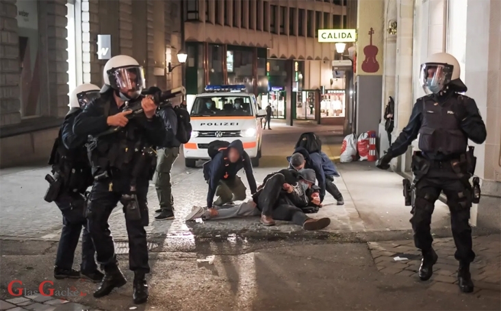 Ne smije biti drugačijeg mišljenja o covid-19?