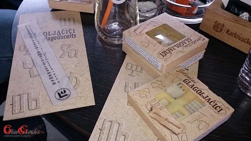 I Glagoljačići na riječkoj izložbi "Heroji imaju svoj kraj. Priče o njima- ne!"