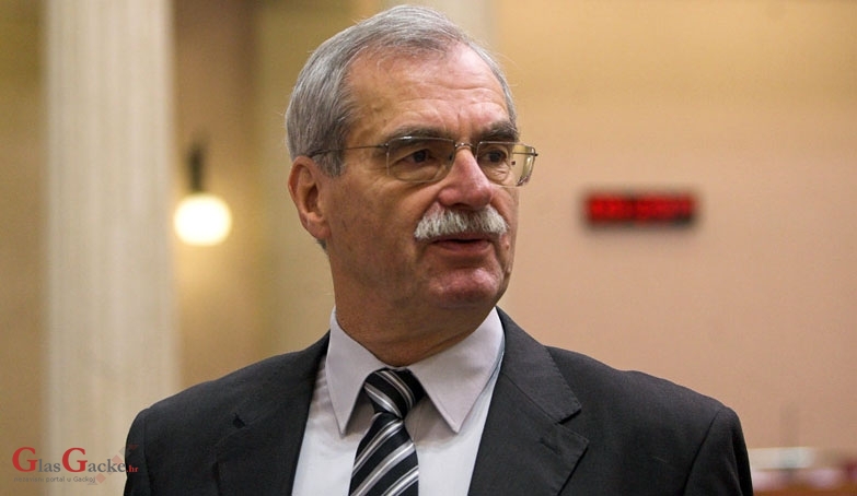 Hebrang udario po Đikiću: Evo što je radio u ratu, a sad se diže na zadnje noge 