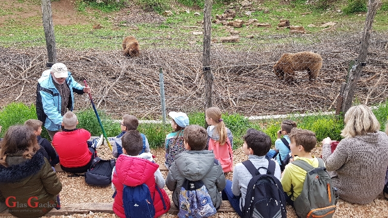 Turističke grupe vole svibanj u Gackoj