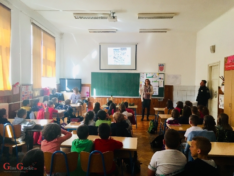 Edukacija za prvašiće: NE DIRAM, opasno je jer znam što je!