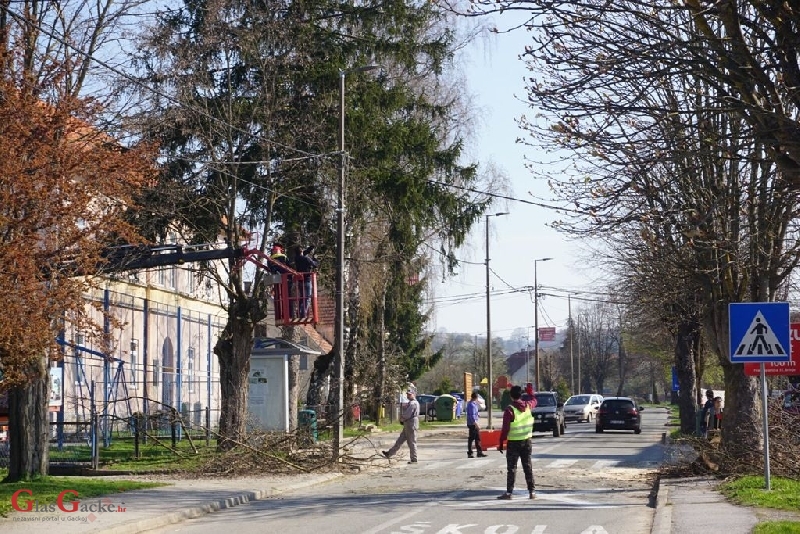 Načelnik Fumić u obilasku radova na uređenju okoliša po mjesnim odborima 
