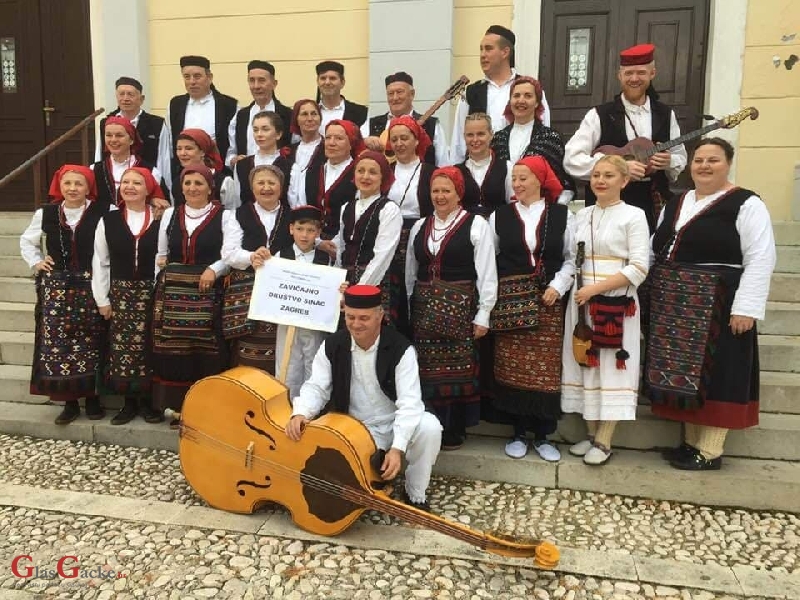 Zavičajno društvo „Sinac“ u društvu vrsnih umjetnika