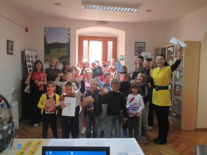 Predstavljanje slikovnice "Marta u pčelinjaku" 