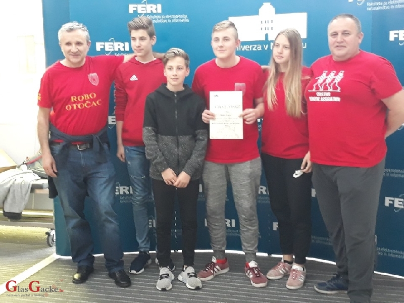 RoboOtočac 2.mjesto na natjecanju u Sloveniji 