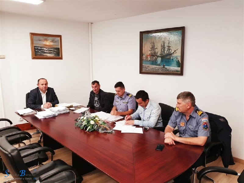 Radovi adaptacije krovnog pokrova i fasade zgrade Dobrovoljnog vatrogasnog društva u Senju