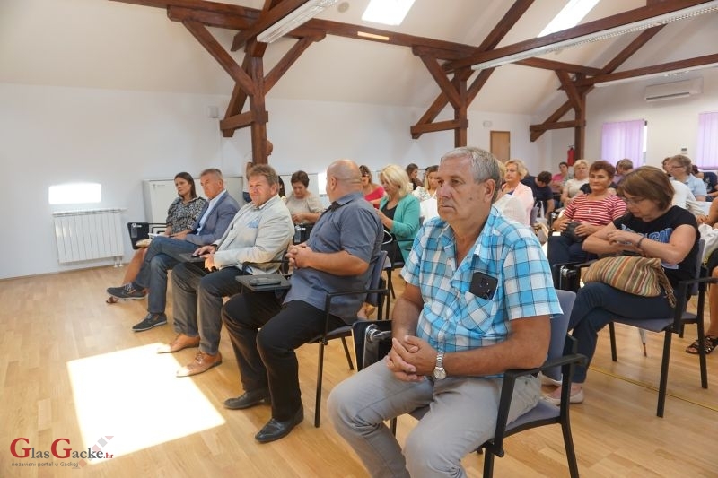 Održana početna konferencija projekta "Društveni-kulturni centar u Općini Brinje"
