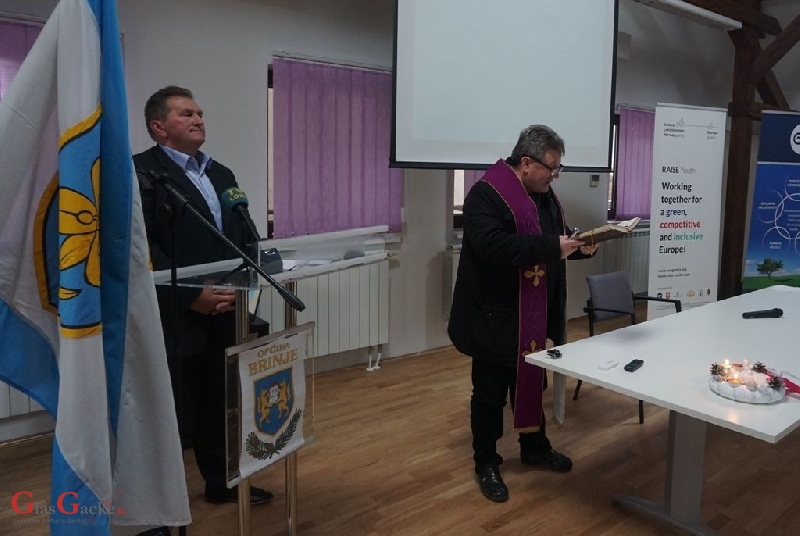 Tradicionalni susret načelnika Općine Brinje Zlatka Fumića s građanima u novouređenom Kulturnom centru