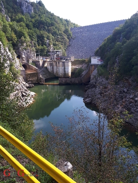 Požar na hidroelektrani "Sklope" 