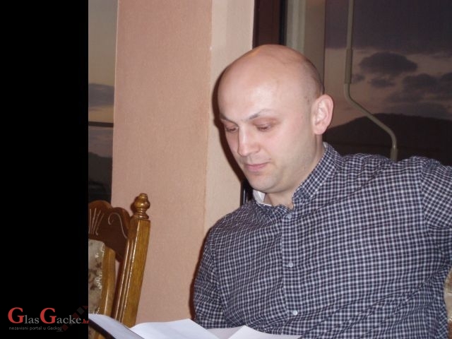 Kristijan Bakarić predsjednik GO HSP Otočac zamrznuo članstvo u HSP-u Kristijan Bakarić predsjednik GO HSP Otočac zamrznuo članstvo u HSP-u